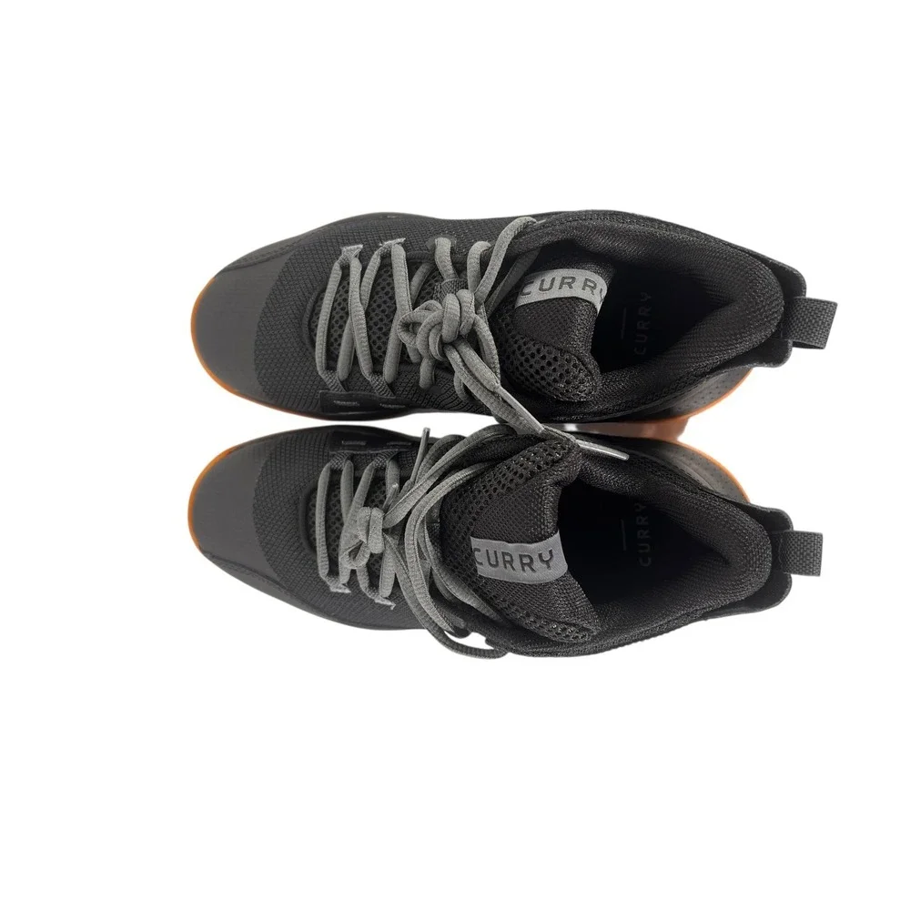 Under Armour Stephen Curry 3Z5 Kids Size 5 Black Sneakers‎ New W Box